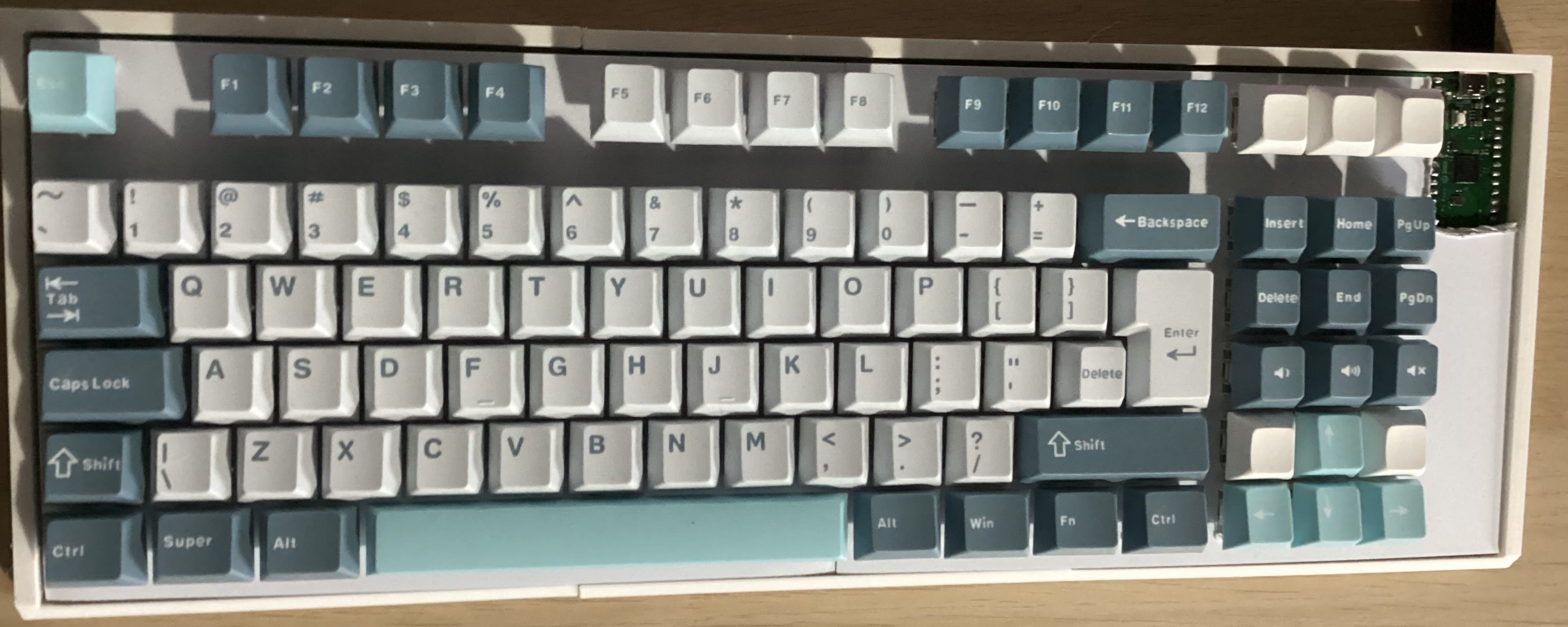 Gethin-75 Keyboard image 1